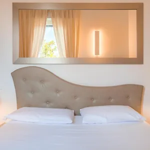 https://tempobiancosuites.emilia-romagnahotels.net