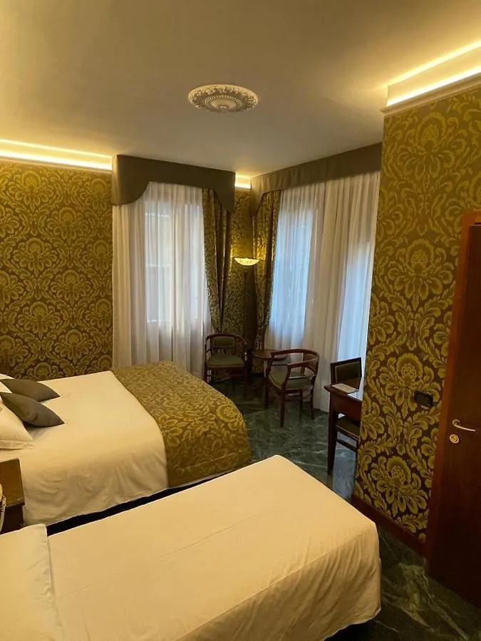 ונציה Hotel Al Malcanton